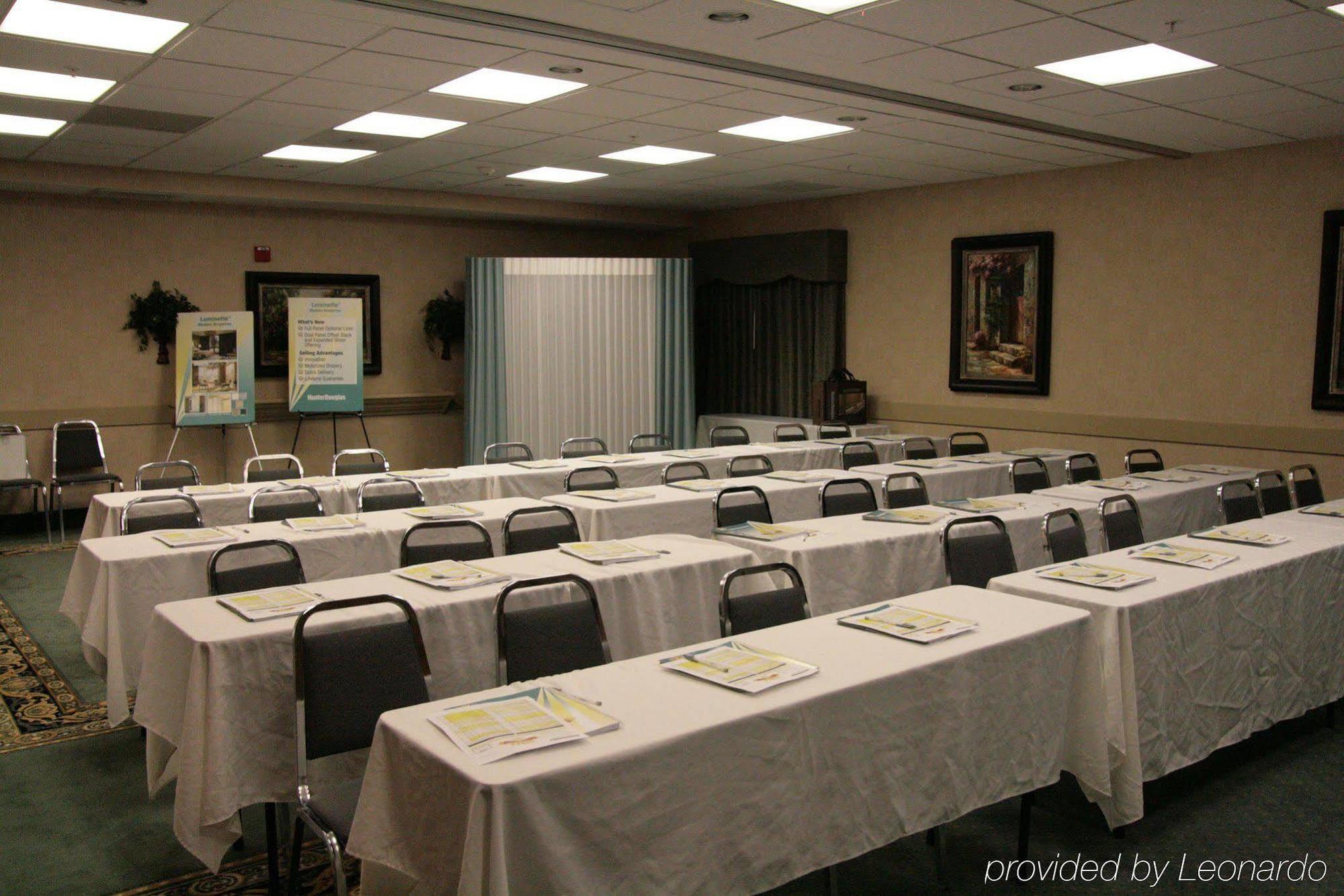 Hampton Inn & Suites Houston-Westchase Létesítmények fotó