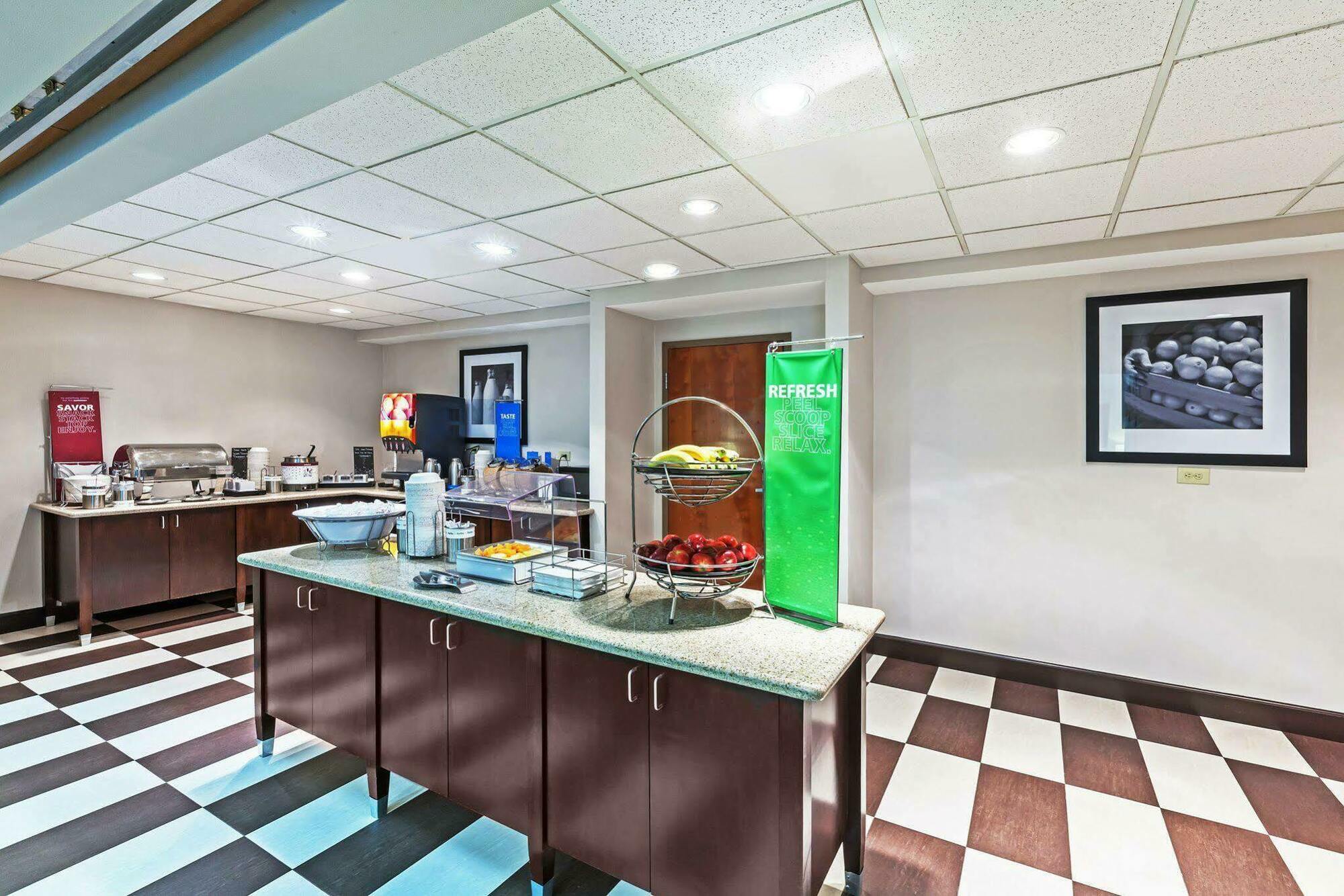 Hampton Inn & Suites Houston-Westchase Kültér fotó